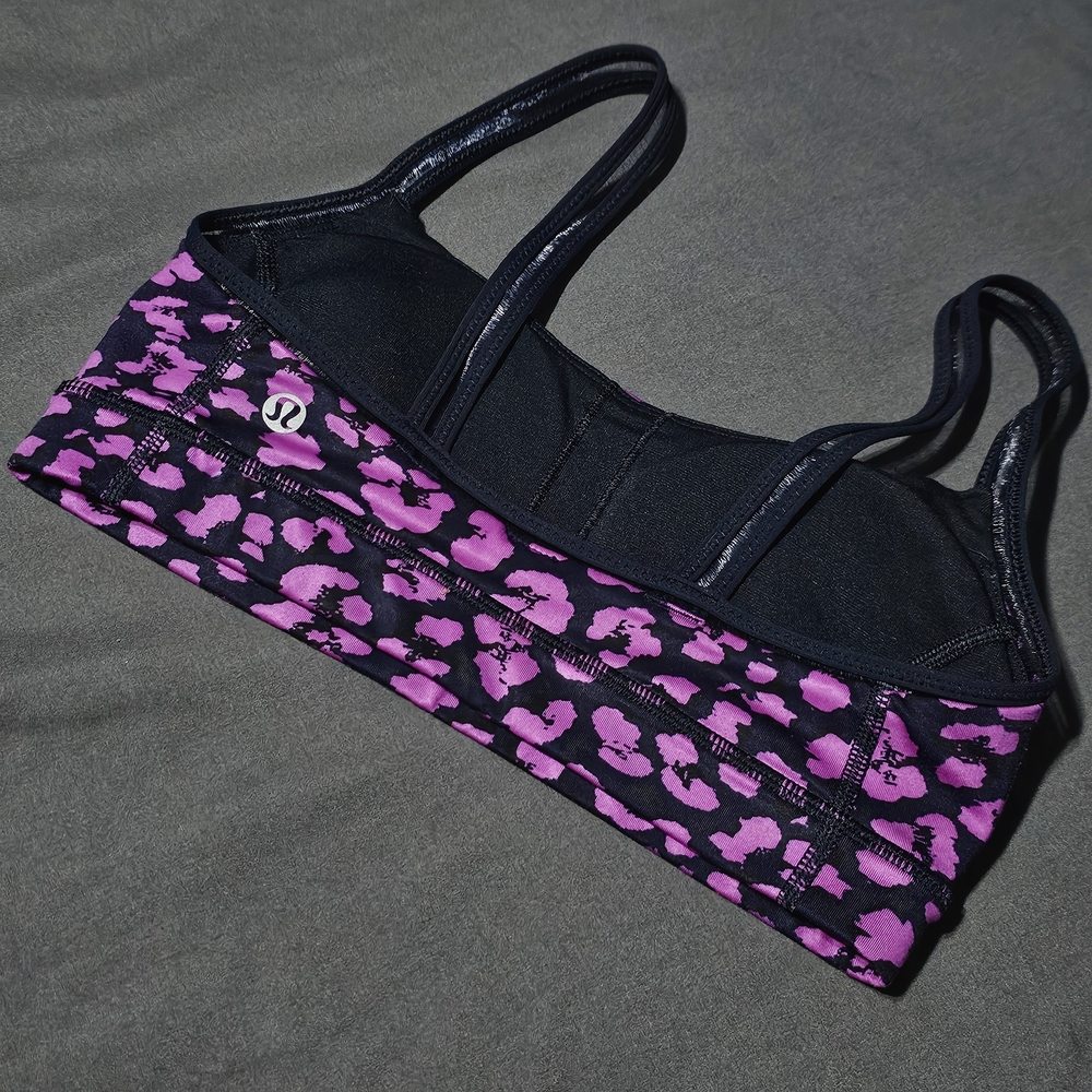 🧡Lululemon Straight Up Bra Mini Cherry Cheetah Print Size 2 - Picture 4 of 7
